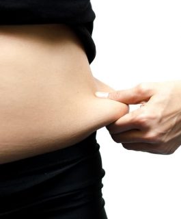 Take 1 oz of Apple Cider Vinegar Twice a Day to SHRINK BELLY FAT